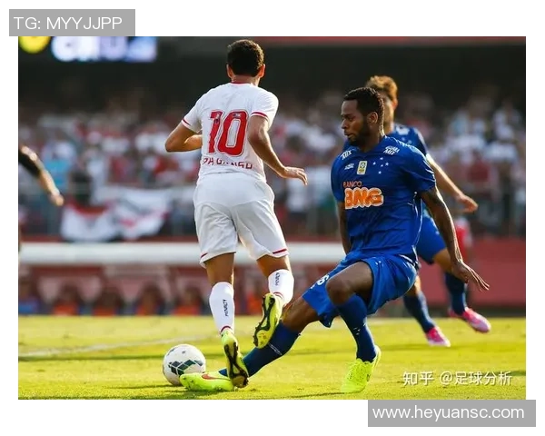 足球明星伤病回顾与分析：从赛场到康复的艰辛旅程